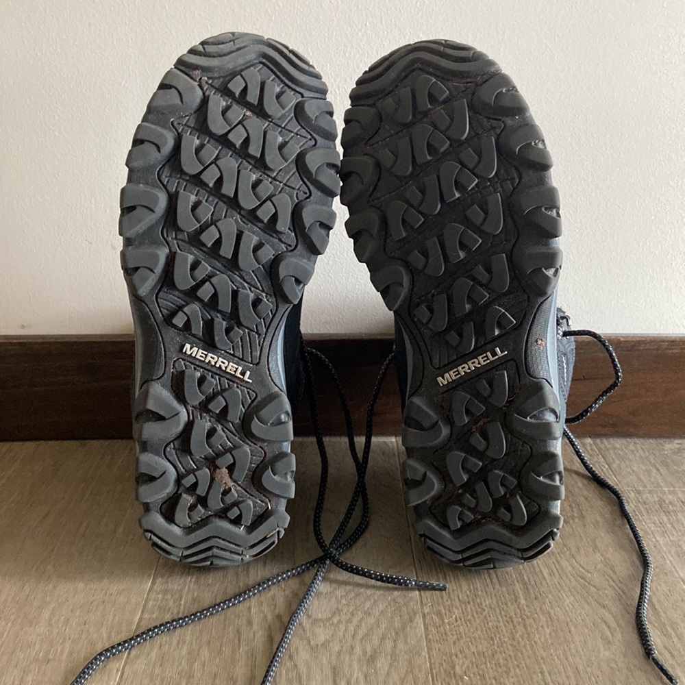 Merrell Hiking Boots - image 8